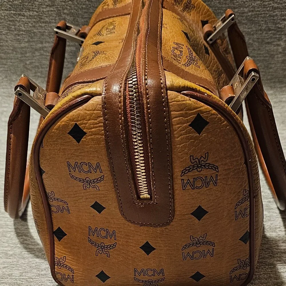 SOLD Vintage MCM Boston Cognac Visetos Handbag - Picture 4 of 16